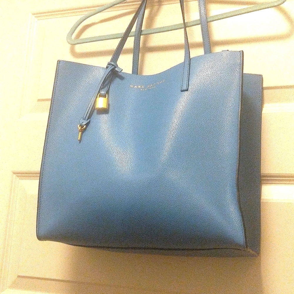 Like New, Marc Jacobs Grind Tote, Light Blue